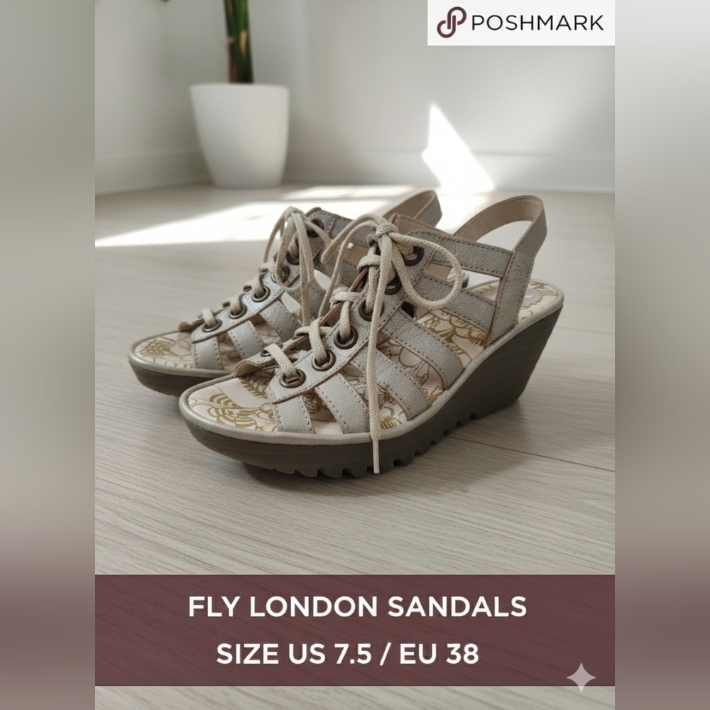 FLY LONDON Yuke Metallic Silver Wedge Sandals EU 38 / US 7.5